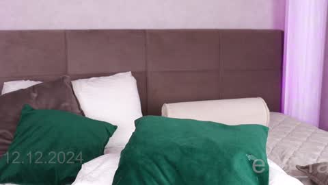 Eva online show from 12.13.24