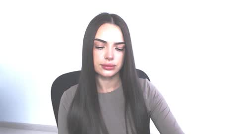 Eva online show from 11.25.25