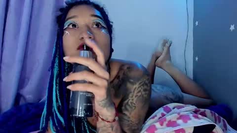 Snapshot of eva_sanderslee chatting on 12.17.24 Eva online show from 12.17.24