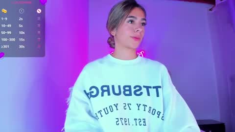 Eva Shinee online show from 03.04.25