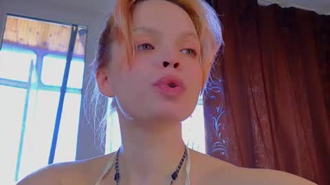 Snapshot of eva_sinn chatting on 04.30.26 Hi there i am Eva and i wish create a nice community with you so join my Ticket Show for more pleasure online show from 04.30.26