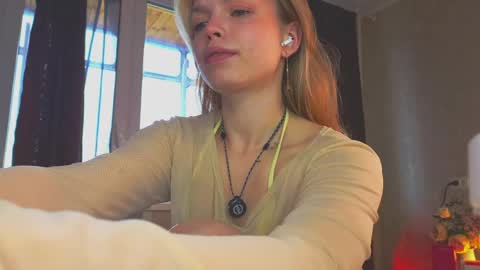 Snapshot of eva_sinn chatting on 06.02.26 Hi there i am Eva and i wish create a nice community with you so join my Ticket Show for more pleasure online show from 06.02.26