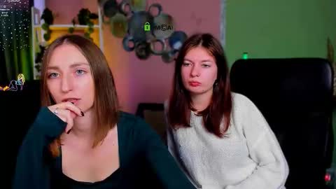 Snapshot of eva_smiith_ chatting on 10.01.25 Eva online show from 10.01.25