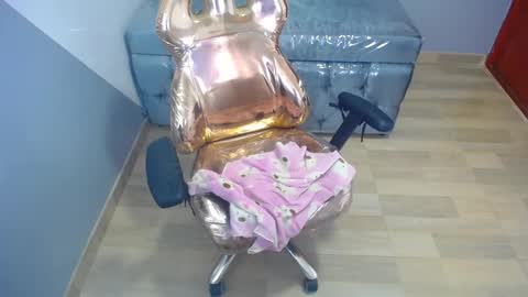 eva_smit_t online show from 02.03.26