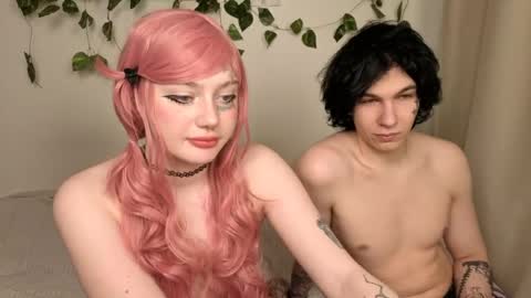Snapshot of eva_sunshine_blueeyes chatting on 05.05.26 Eva Sunshine Blue Eyes online show from 05.05.26
