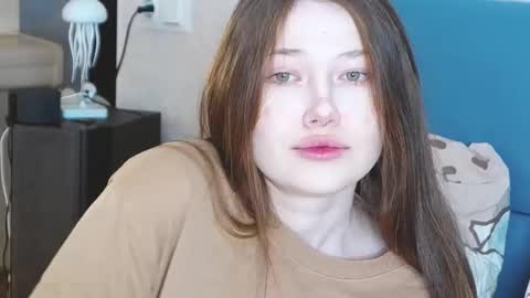 eva varnerr online show from 01.12.26