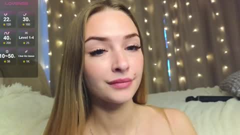 Snapshot of eva_vex chatting on 12.19.24 Hello Im Eva online show from 12.19.24