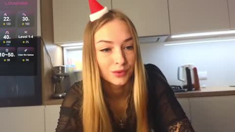 Snapshot of eva_vex chatting on 12.27.24 Hello Im Eva online show from 12.27.24
