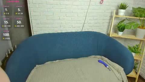 Hi Im Eva new here online show from 07.05.26