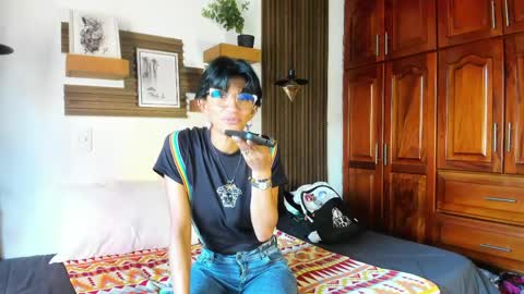 Snapshot of evaa_campbell chatting on 04.20.26 Eva online show from 04.20.26