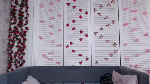 Eva online show from 11.24.25