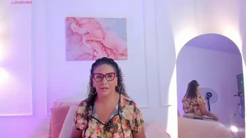  Eva  online show from 04.30.26