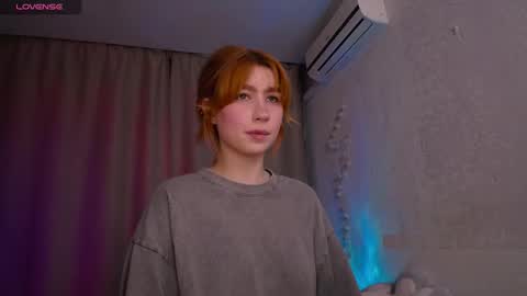 Snapshot of evaa_moonn_ chatting on 01.15.26 Eva online show from 01.15.26