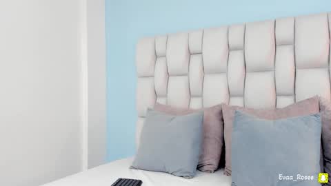 Eva online show from 12.13.25