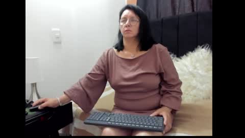 Eva online show from 01.05.25