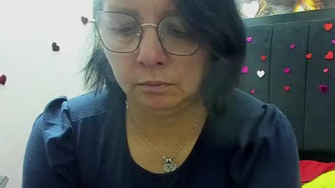 Snapshot of evaaross chatting on 05.21.26 Eva online show from 05.21.26