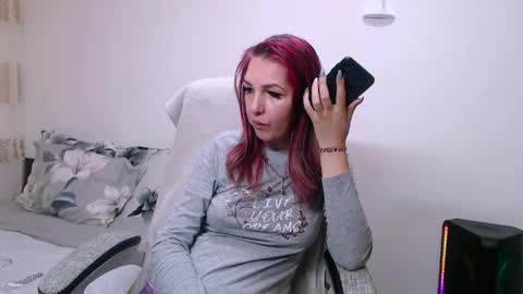 EvadesireONE online show from 04.13.26