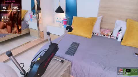 Snapshot of evadnestein chatting on 09.13.25 Evadne online show from 09.13.25