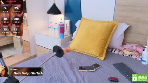 Snapshot of evadnestein chatting on 09.16.25 Evadne online show from 09.16.25