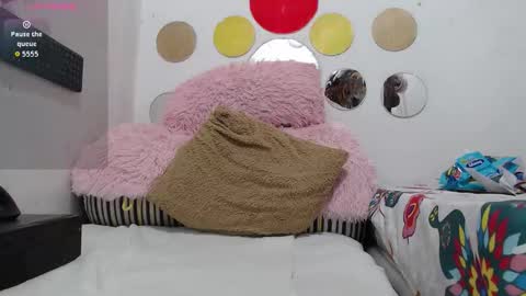 EVA  online show from 02.08.26