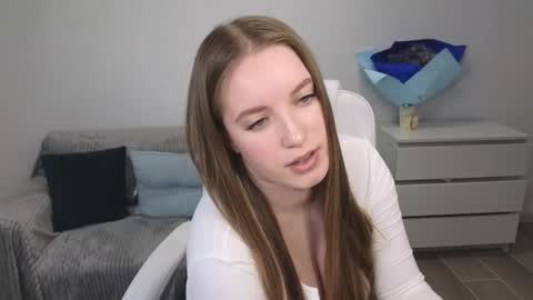 Snapshot of evajuly chatting on 12.23.24 Eva online show from 12.23.24