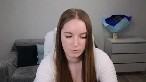 Snapshot of evajuly chatting on 12.29.24 Eva online show from 12.29.24