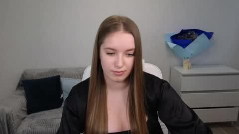 Snapshot of evajuly chatting on 01.02.25 Eva online show from 01.02.25