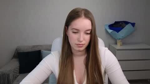 Snapshot of evajuly chatting on 01.13.25 Eva online show from 01.13.25