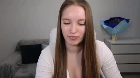 Snapshot of evajuly chatting on 01.17.25 Eva online show from 01.17.25