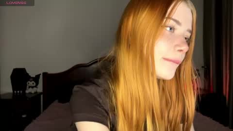 Snapshot of evakettystar chatting on 04.14.26 evakettystar online show from 04.14.26