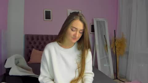 Snapshot of evalaniss chatting on 12.05.24 Eva online show from 12.05.24