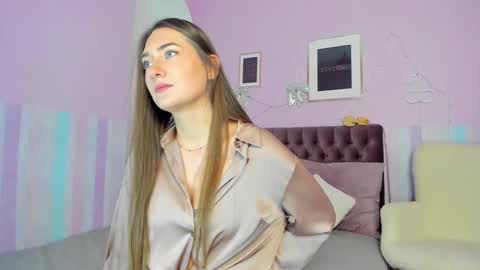 Snapshot of evalaniss chatting on 02.18.26 Eva online show from 02.18.26