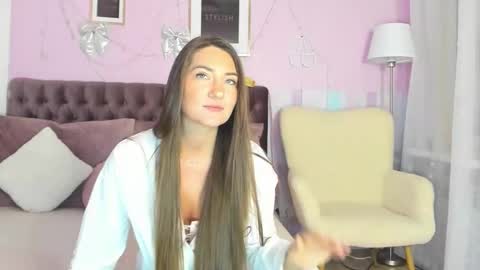 Snapshot of evalaniss chatting on 02.23.26 Eva online show from 02.23.26