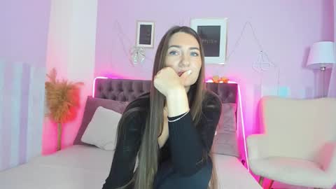 Snapshot of evalaniss chatting on 02.27.26 Eva online show from 02.27.26