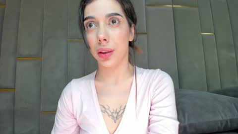 EVA online show from 03.22.26