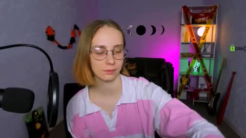 evalora online show from 10.27.25