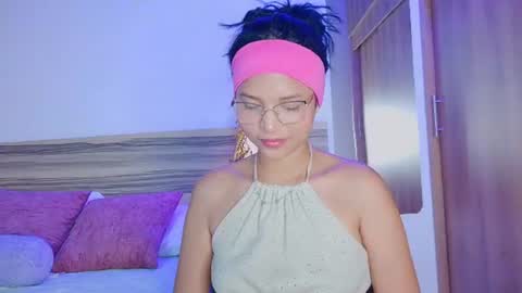    . online show from 07.11.26