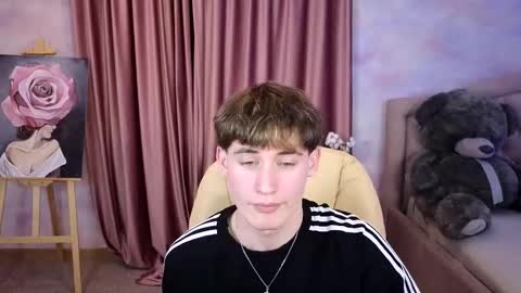 Snapshot of evan__joy chatting on 02.06.26 Evan online show from 02.06.26