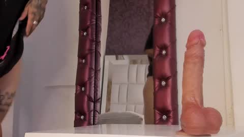 Evan Smitt online show from 01.26.25