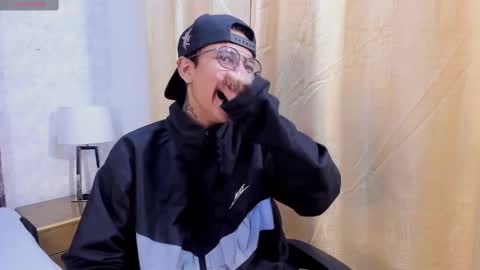 Evan Smitt online show from 02.11.25