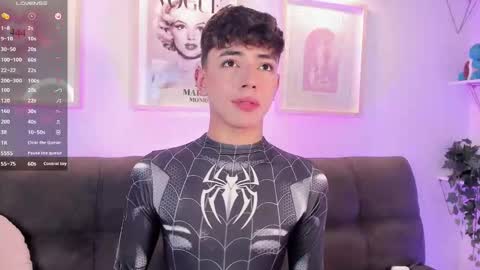 Evan voss  help me get 200 likesindependent model online show from 09.24.25