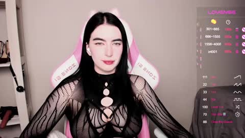 Streams schedule Wed Thursday Friday Saturday Sunday 1100-1700GMT Monday and Tuesday Day offs online show from 02.08.25