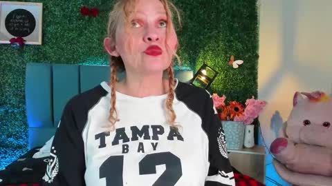  Evangelyne  online show from 02.07.26