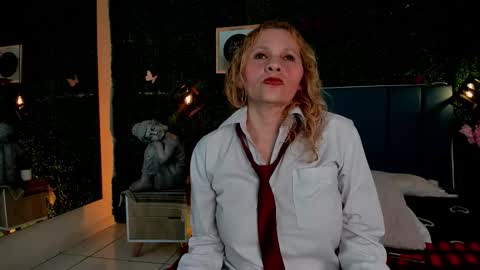  Evangelyne  online show from 02.10.26