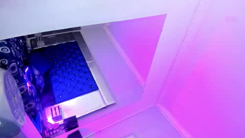 evanllelyne online show from 02.01.26