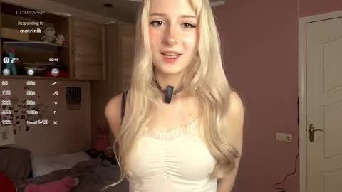 Eva online show from 11.15.25