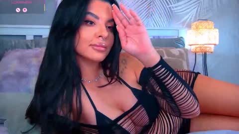 evareyss online show from 10.08.25