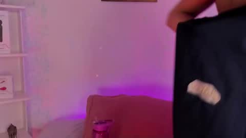 EVARITZ online show from 11.08.25