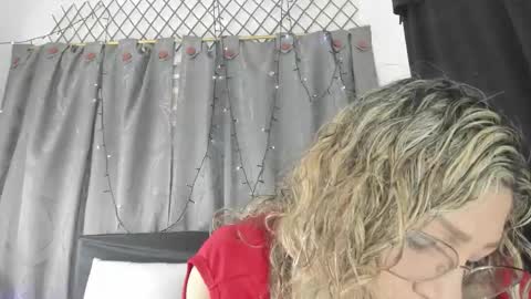 evasaenz online show from 11.18.25