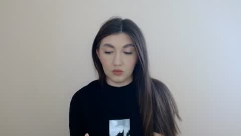 EvaSin online show from 06.17.26
